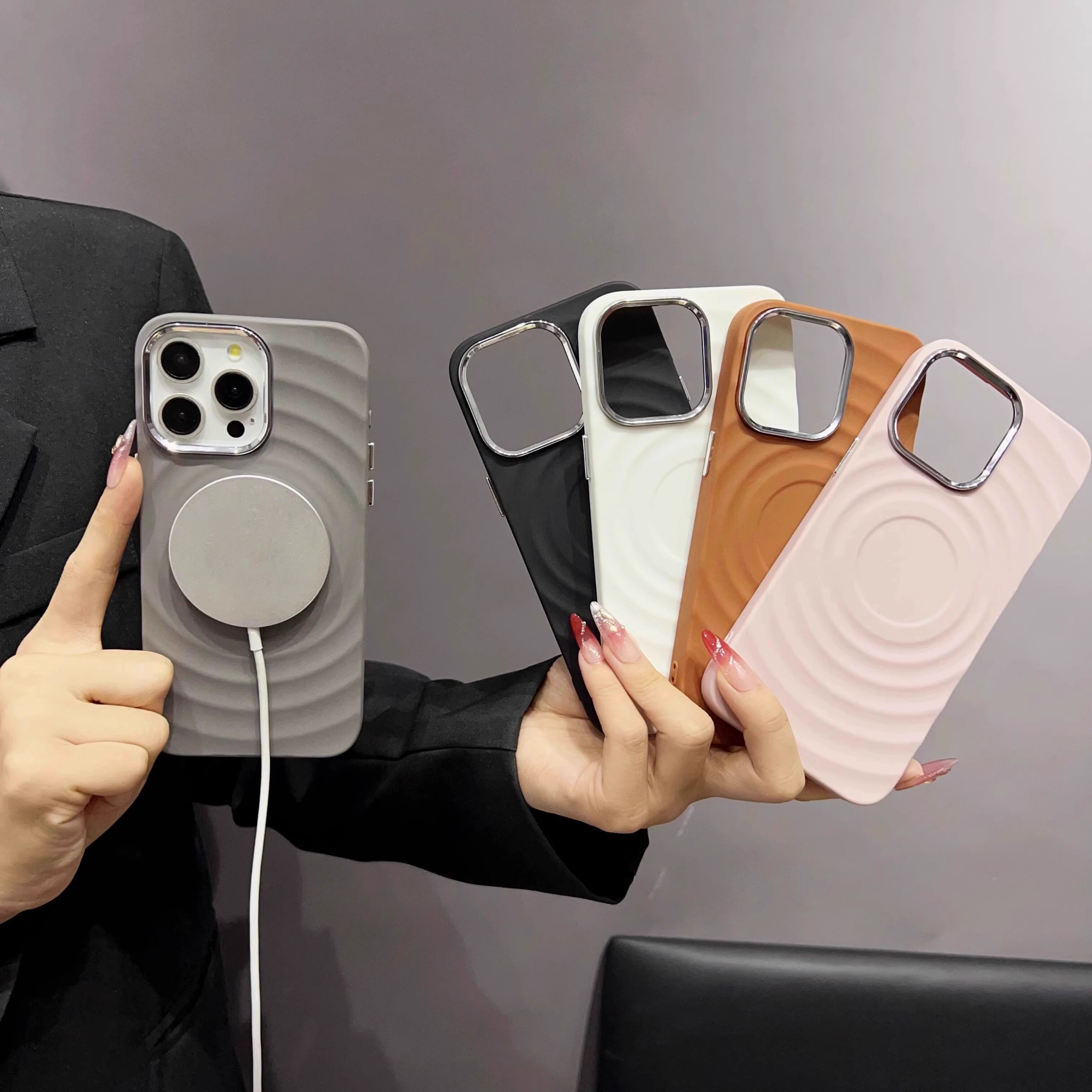 韩风ins波漾水波纹磁吸壳适用iPhone16promax新款苹果15pro手机壳14全包13个性简约12女款14promax肤感11防摔