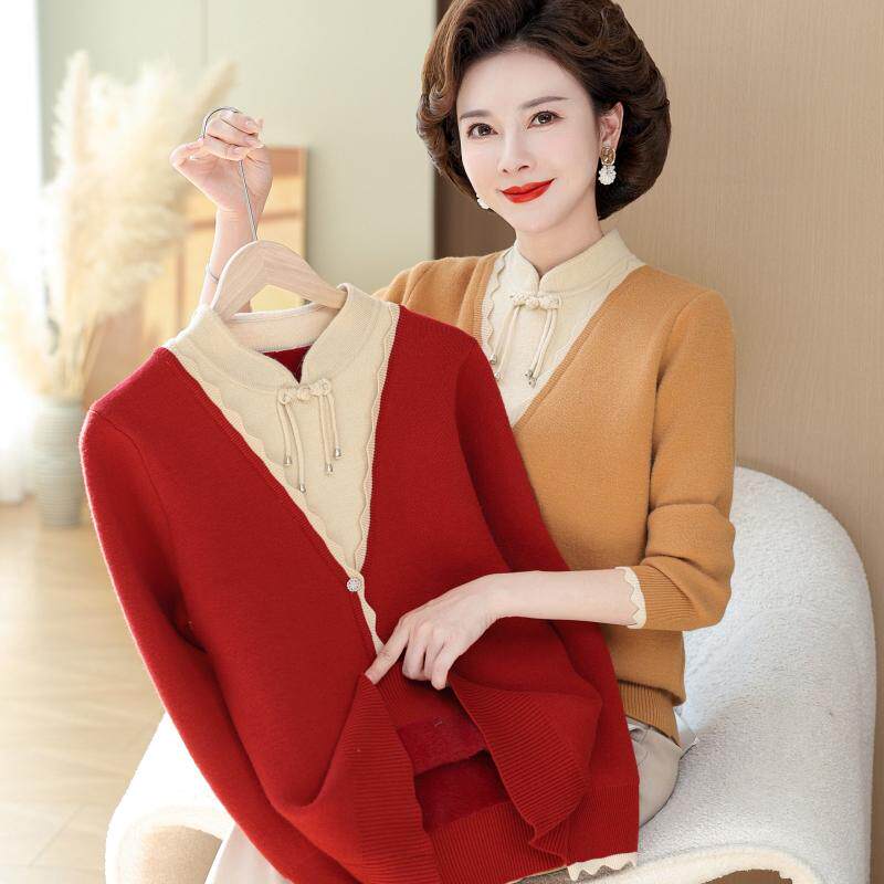 妈妈秋冬装加绒加厚旗袍领毛衣2024新款中老年女一体绒保暖打底衫