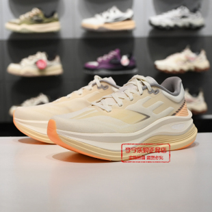 运动鞋 2026新品 ARHW002 PRO女子反光轻量高回弹缓震跑鞋 李宁越影5