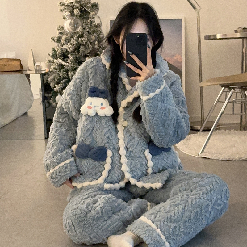 珊瑚绒睡衣女款三层夹棉冬季加厚