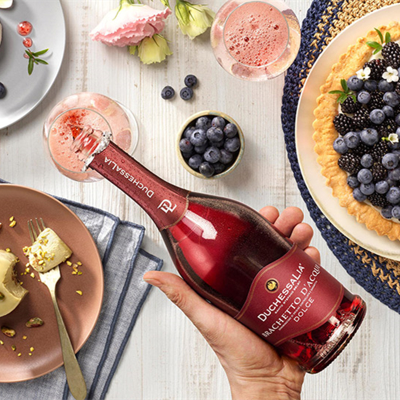 意大利莫斯卡托起泡酒莉亚公爵夫人布拉凯托甜红葡萄酒party酒