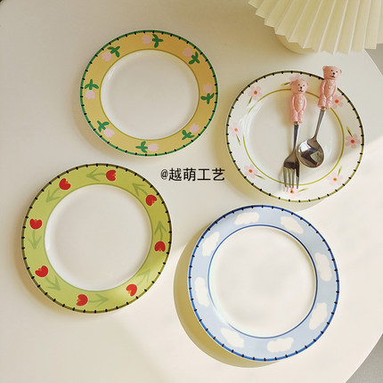 ins风网红盘子好看的陶瓷盘子家用创意可爱早餐盘甜点西餐盘菜盘