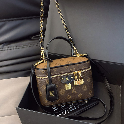 百搭轻奢高级感盒子包包