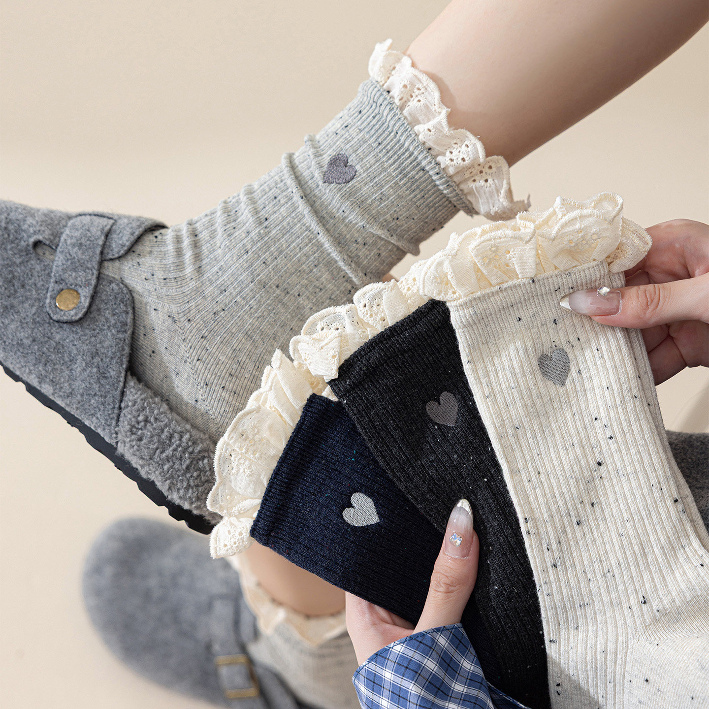 【5双装】秋冬搭配鞋带日系爱心刺绣花边女中筒堆堆wa~,服饰配件/皮带/帽子/围巾,鞋带,淘宝优惠券,粉丝福利购,淘宝优惠卷