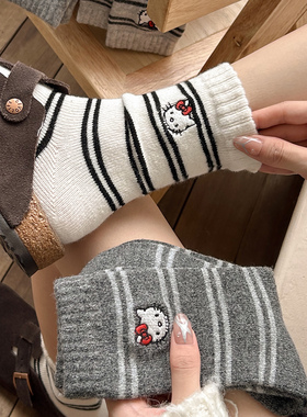 【5双装】韩版搭配鞋带冬季可爱猫咪加厚保暖羊毛女中筒堆堆袜~