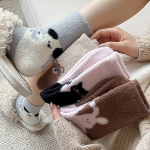【5双装】冬季搭配鞋带后跟小动物加厚保暖澳绒女中筒wa~