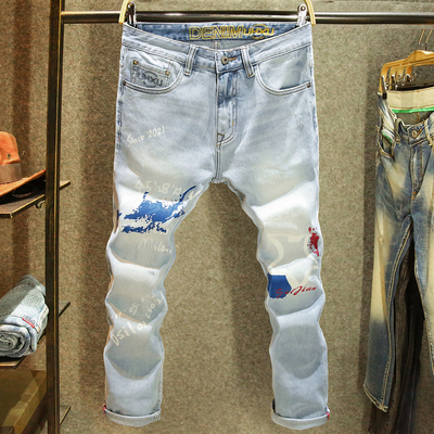 浅蓝色时尚涂鸦潮流百搭牛仔裤子