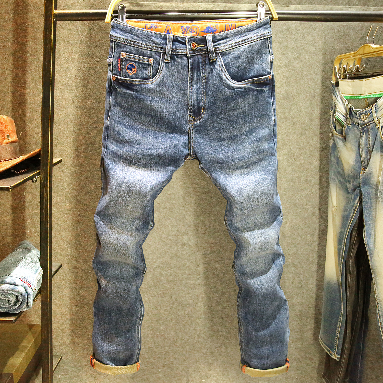 青年牛仔裤男潮牌刺绣休闲长裤