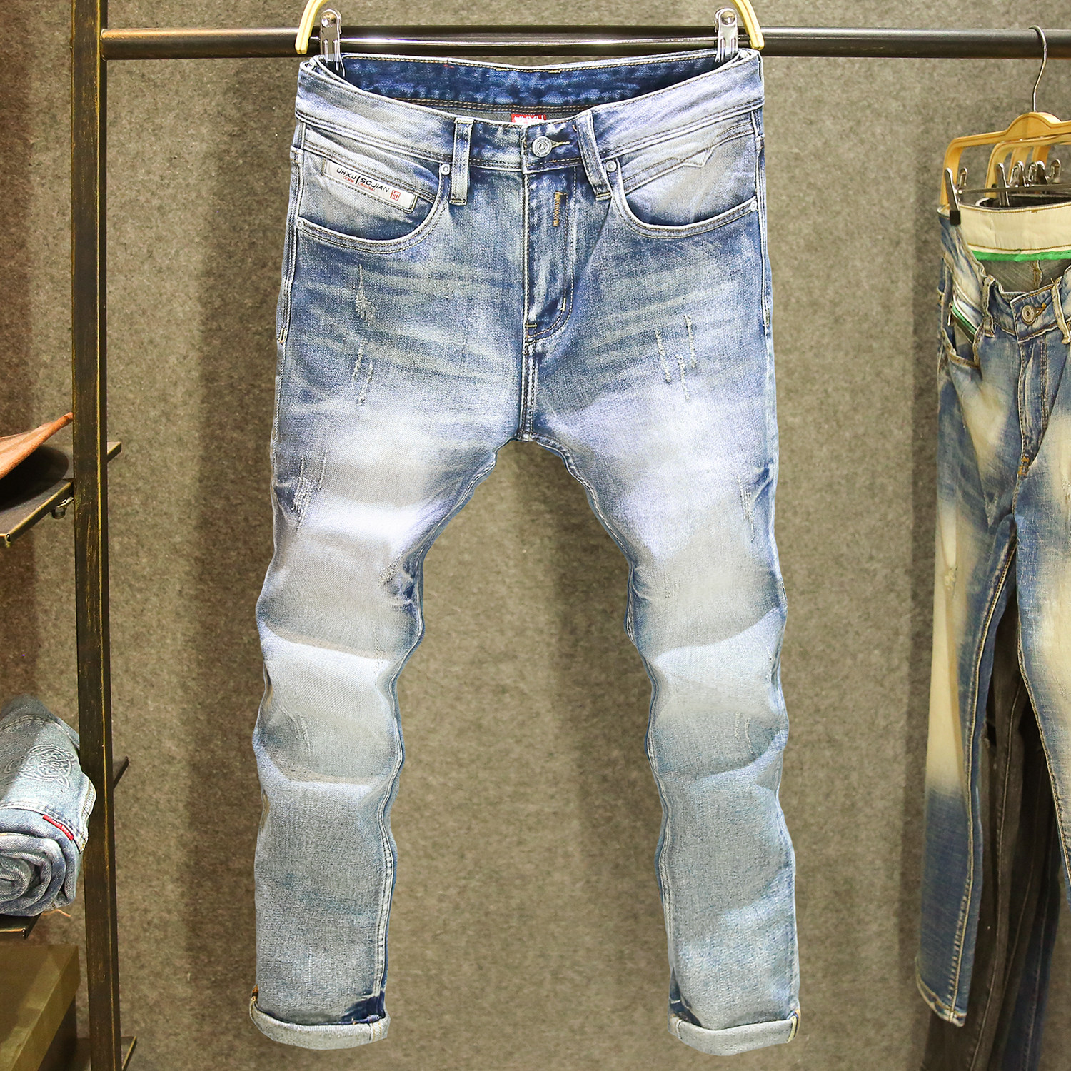 浅色水洗猫须牛仔裤男款小脚修身弹力裤子ins潮牌街头痞帅长裤子