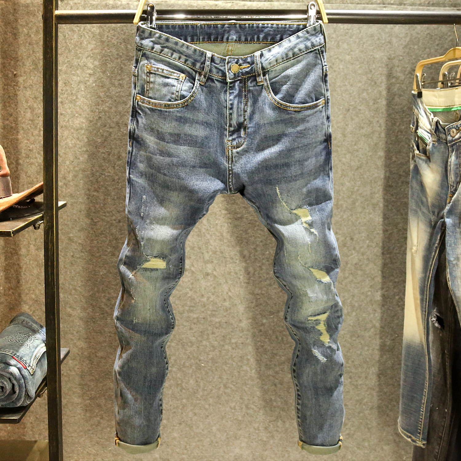 夏季新款牛仔裤男款破洞贴布乞丐休闲小脚裤潮牌韩版补丁修身长裤