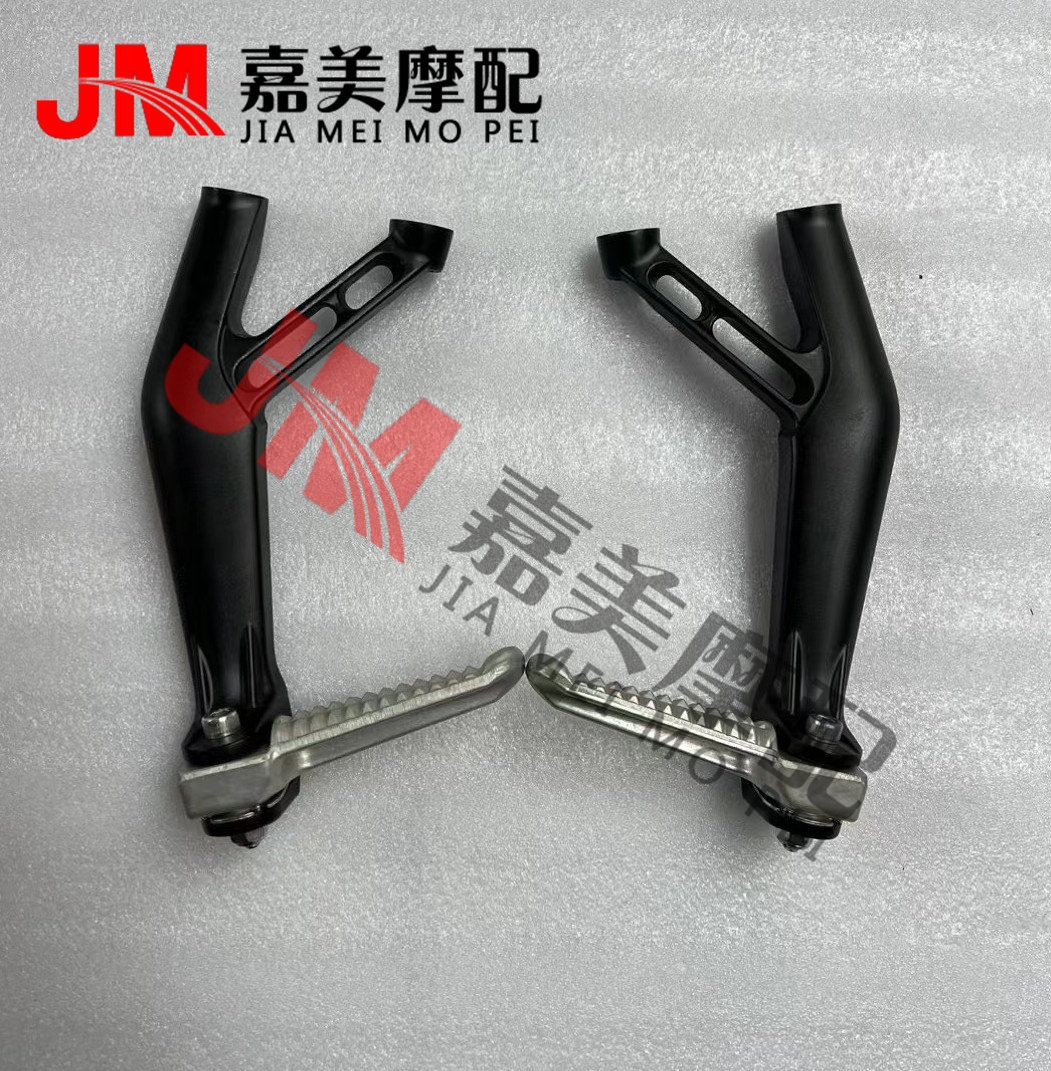 雅马哈yzf600 r6 17-18-19-20-21-22-23年r1后脚踏支架脚蹬三角架