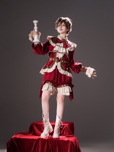 Lolita红茶松饼原创复古宫廷王子装少年感正太装红色短裤套装秋冬