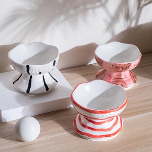 猫碗陶瓷猫食盆宠物碗喝水碗高脚粮碗饭碗护颈大口径奇形怪状的Ta