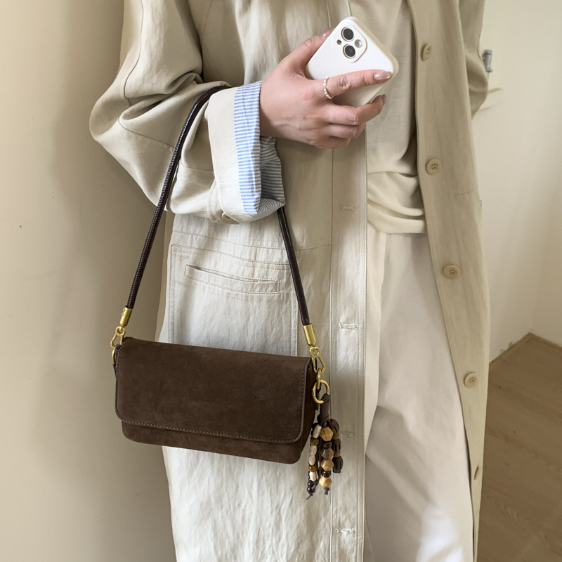 日韩小众设计ins通勤秋冬新款时尚潮2025百搭单肩包女洋气斜挎包