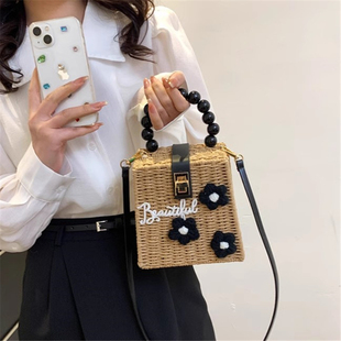 手提草编包包女2025新款 文艺森系小清新沙滩盒子包编织串珠斜挎包