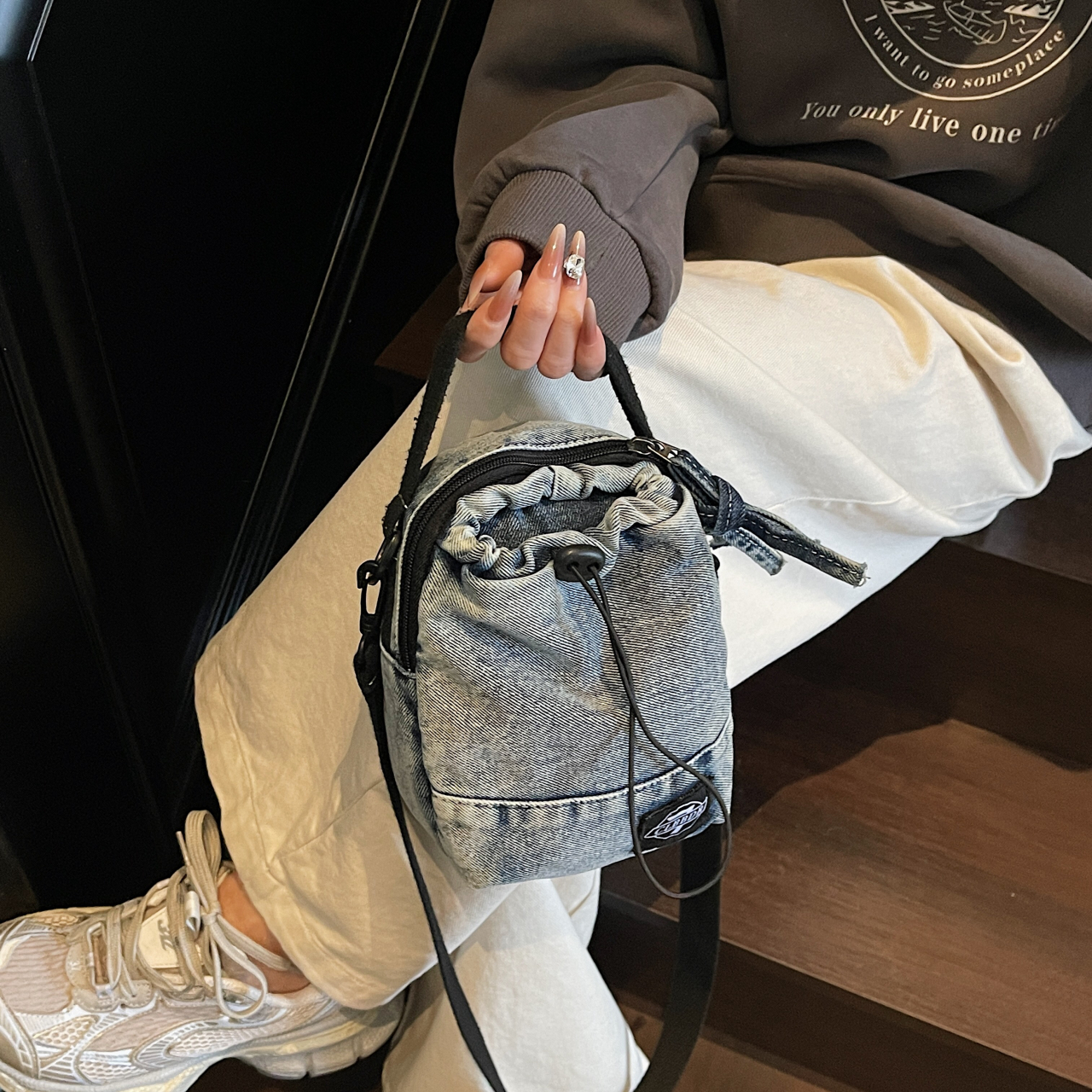 休闲斜挎手机包牛仔布手提单肩包女学生外出小挎包骑行旅行水杯包
