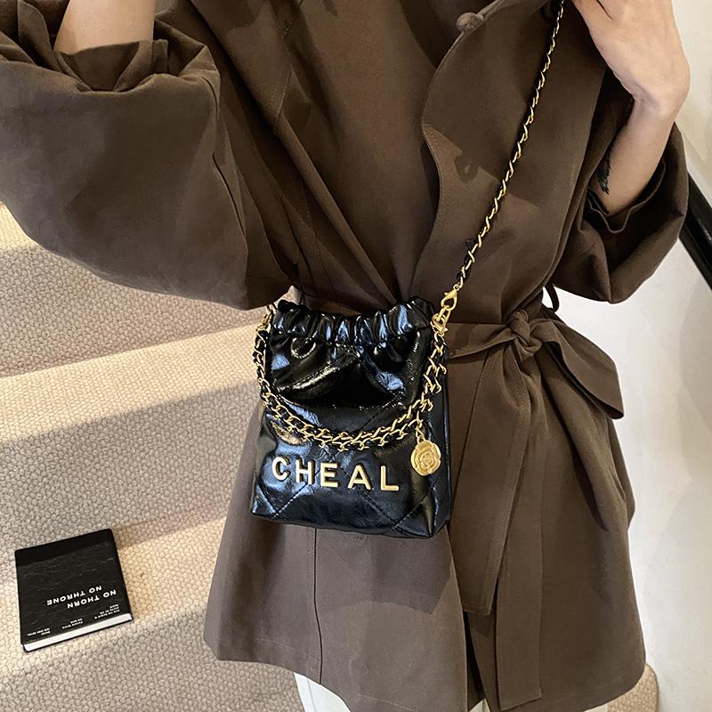 小香风时尚水桶包单肩斜挎