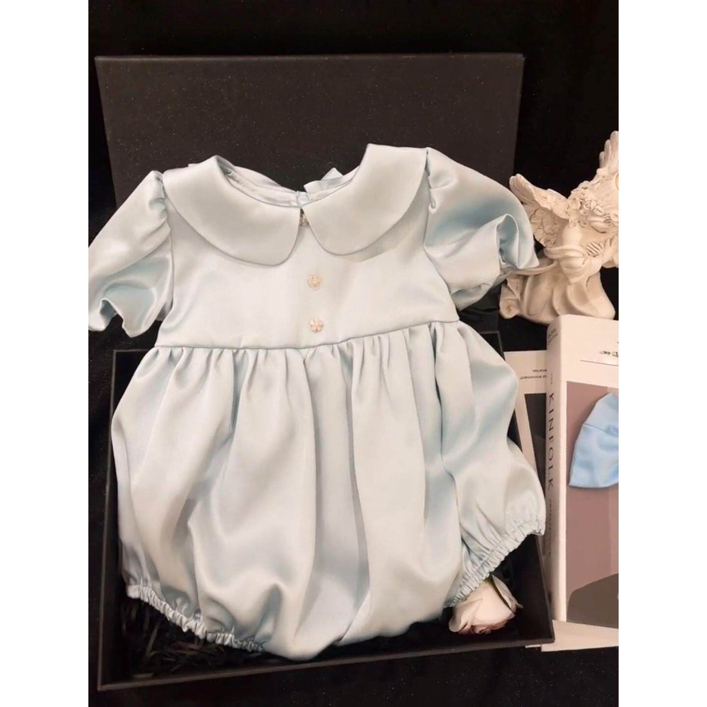 女宝浅蓝色周岁小礼服春夏新款儿童娃娃领连体衣泡泡袖爬爬服哈衣