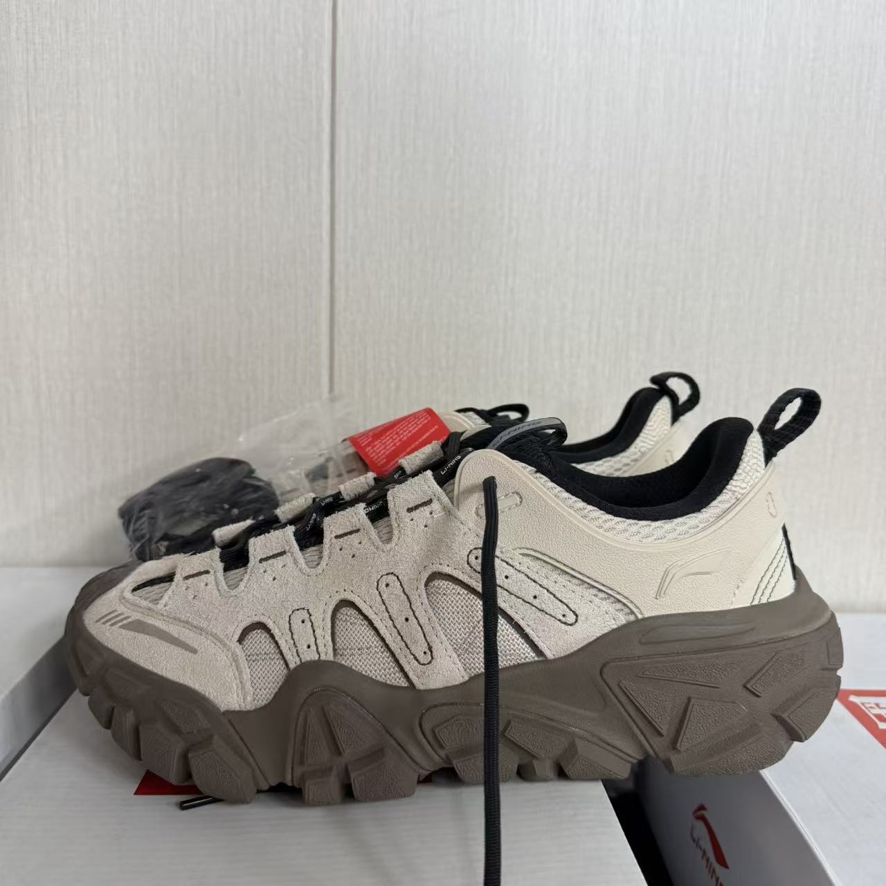 Lining/李宁老年系带低帮