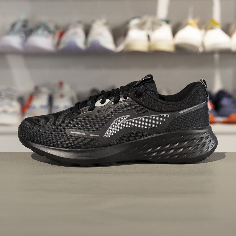 李宁休闲慢跑鞋男子2025春季新款防滑耐磨网面透气运动鞋ARSV067