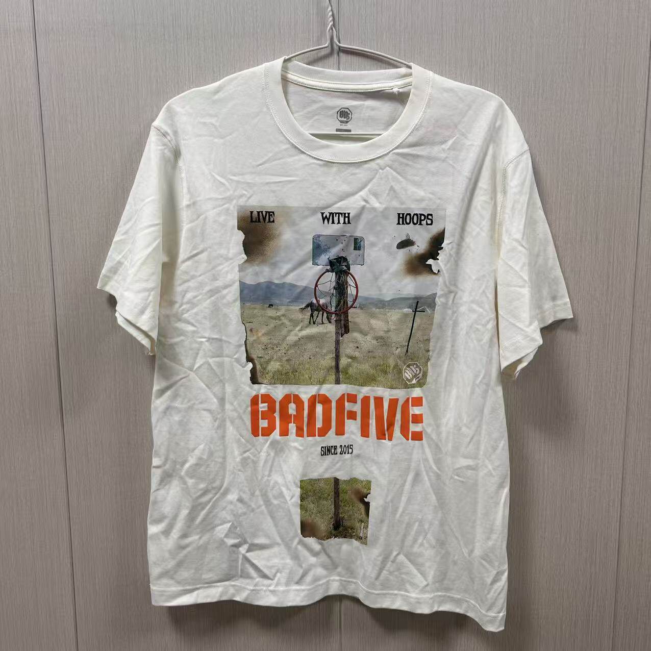 《购买前看详情B品》李宁反伍BADFIVE篮球系列休闲运动T恤AHSU153