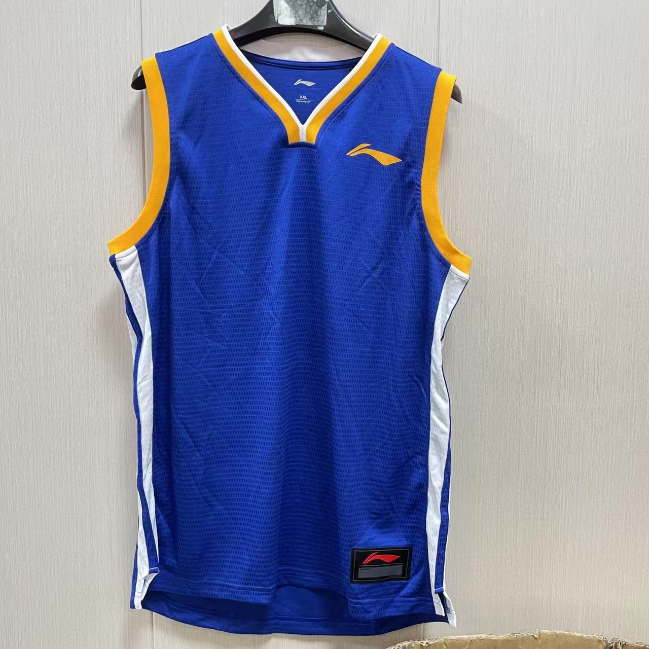 《购买前看详情B品》李宁短袖男子夏季透气篮球运动T恤DDDD638