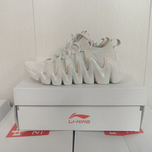 （B品）李宁幻刺女一体织运动鞋休闲鞋AZGS032 - 封面