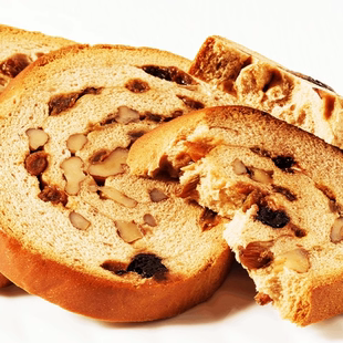 新疆安居尔黑麦大列巴俄罗斯食品全麦面包切片坚果早餐包