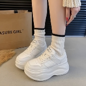 娜娜甄选2026春季 182 2867 新品 女士休闲松糕鞋