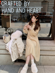 迟伞伞 恋恋笔记本notebook奶黄色针织连衣裙拉链翻领中长裙