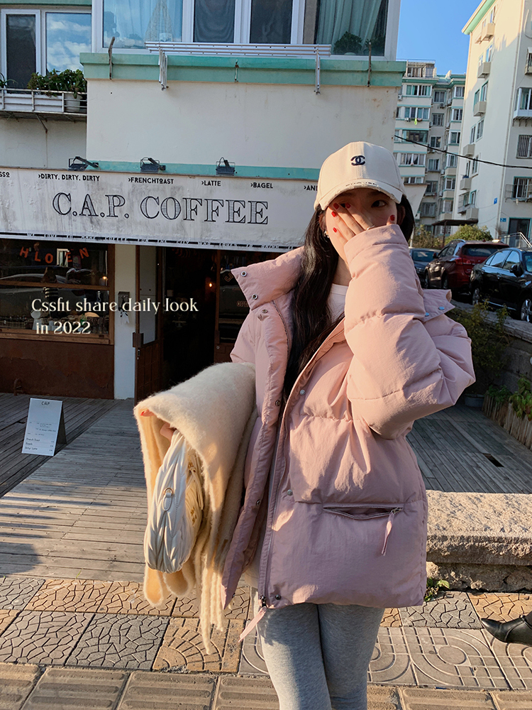 伯克利少女粉中短款羽绒服