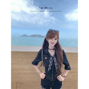 气质套装 迟伞伞26 松弛感格纹领巾复古牛仔外套短裤 长期主义