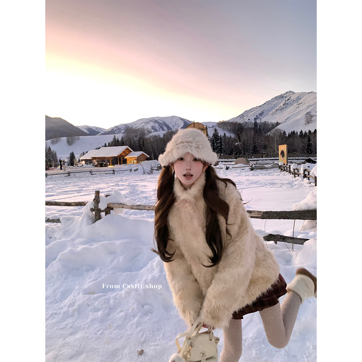 迟伞伞环保皮草蝴蝶结毛毛外套