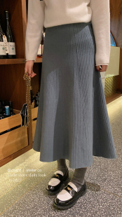 迟伞伞 定染色蓝绿多瑙河针织半裙女百搭半身裙 万能公式