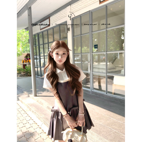 迟伞伞miu系灰百褶撞色背心裙