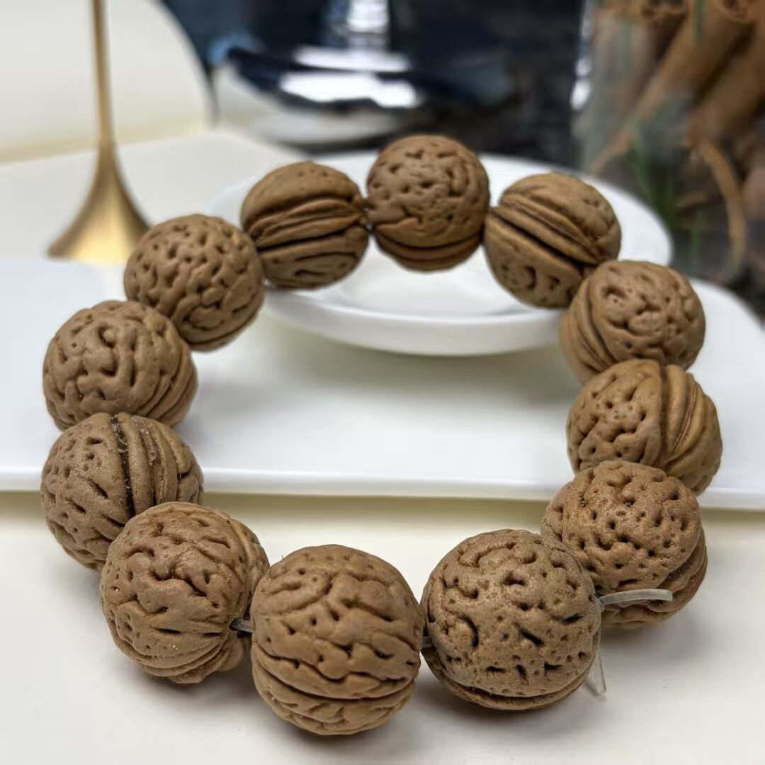 天然野生山桃核桃胡手串矮桩密纹脑纹桃核手把玩件男女单圈手串链