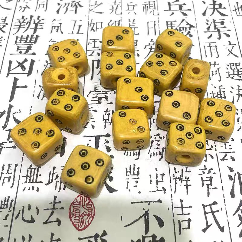 藏传料器骰子色子老料黄料文玩佛珠侧挂手链项链配饰手工DIY散珠