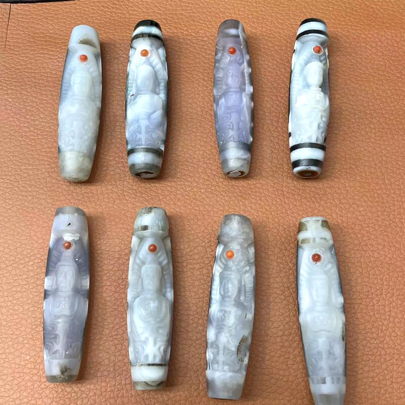 藏式风化老天珠雕刻佛像吊坠高油高密天然玛瑙虎牙天珠九眼天珠