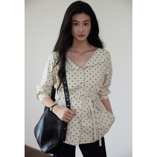 贰羊设计【汐蔓】亚麻棉法式复古波点衬衫女秋宽松侧绑带翻领上衣