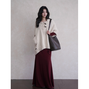 贰羊设计 溶月楹 复古高级感斗篷式 圆领毛织外套女 现货7折