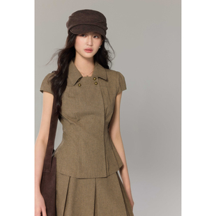 贰羊设计【嘉宜】复古彼得潘领格纹短袖衬衫女通勤上衣半身裙套装