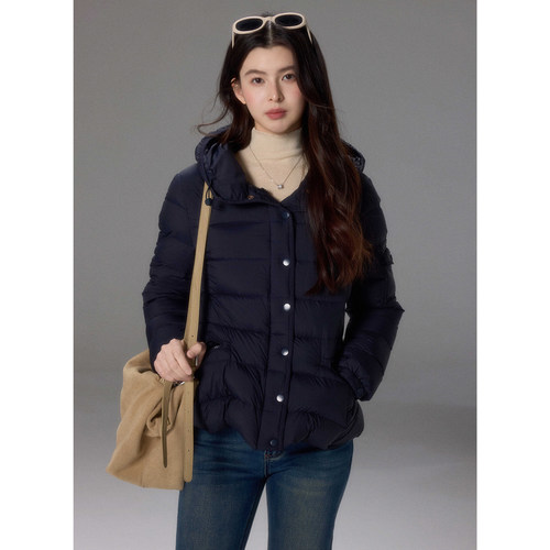 贰羊设计【若渝】修身短款连帽90白鸭绒羽绒服女通勤收腰新款外套