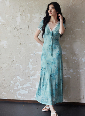 贰羊设计【春日蝶信】蕾丝v领蓝色蝴蝶晕染连衣裙女垂感网纱长裙