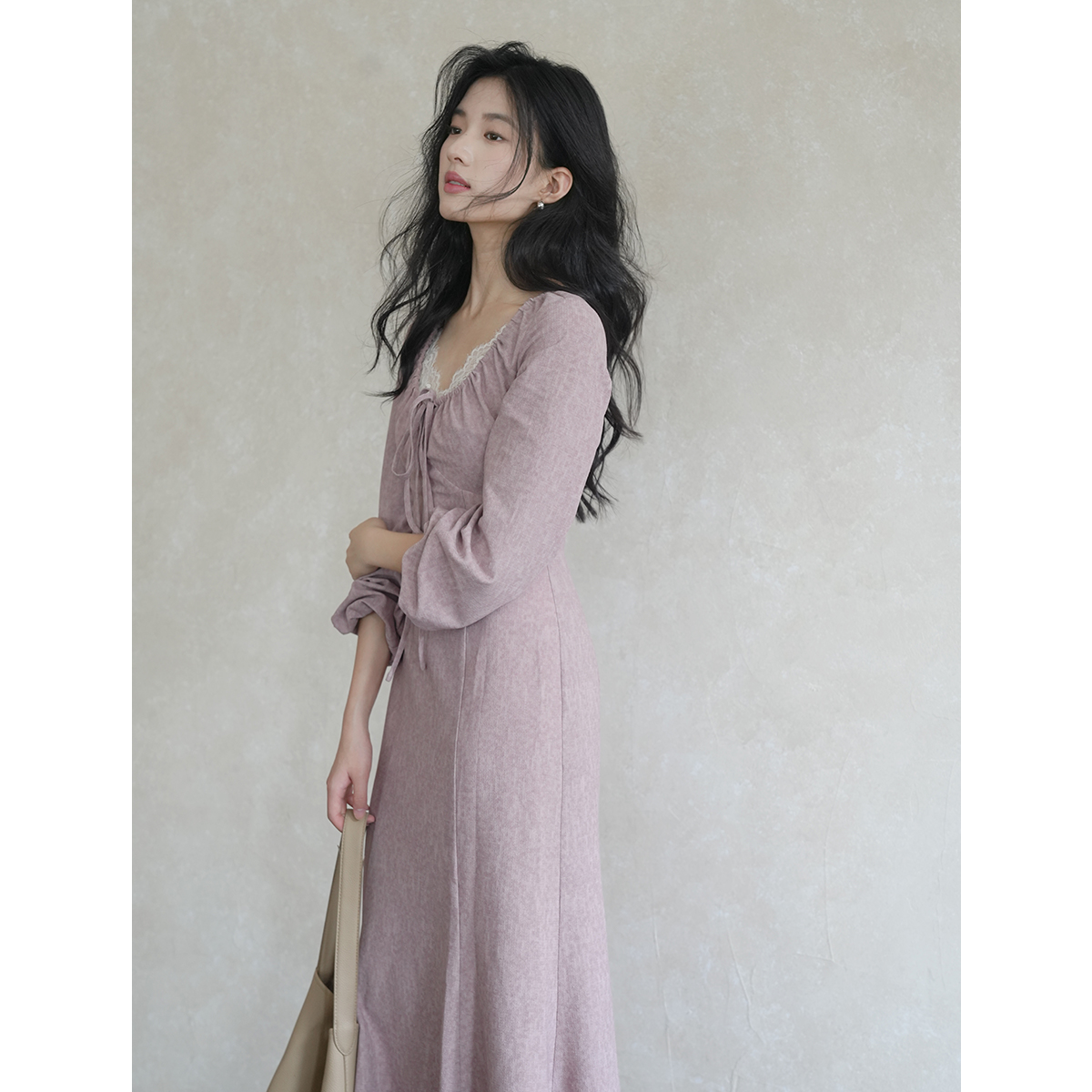 国风新中式蕾丝大U领茶揭连衣裙