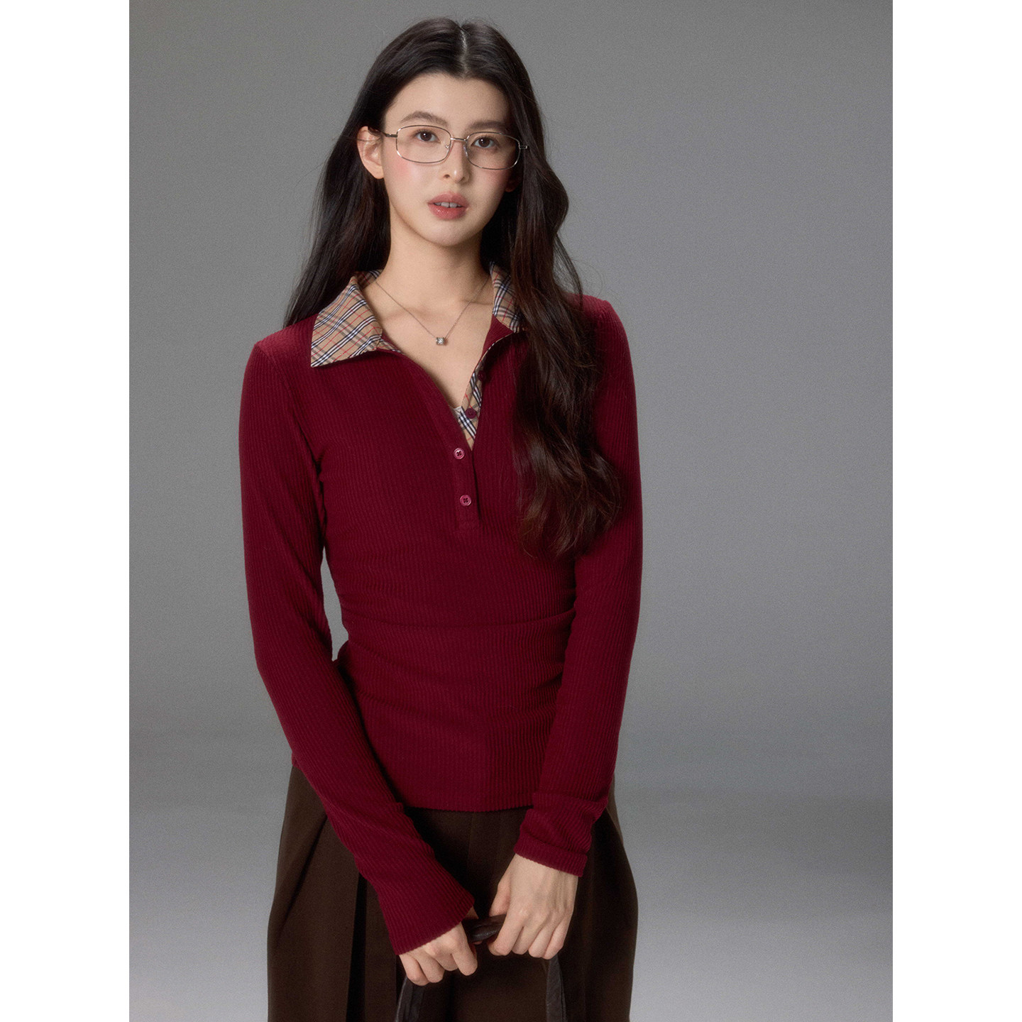 贰羊设计【怡然】酒红撞色格纹polo领针织衫女修身通勤假两件T恤