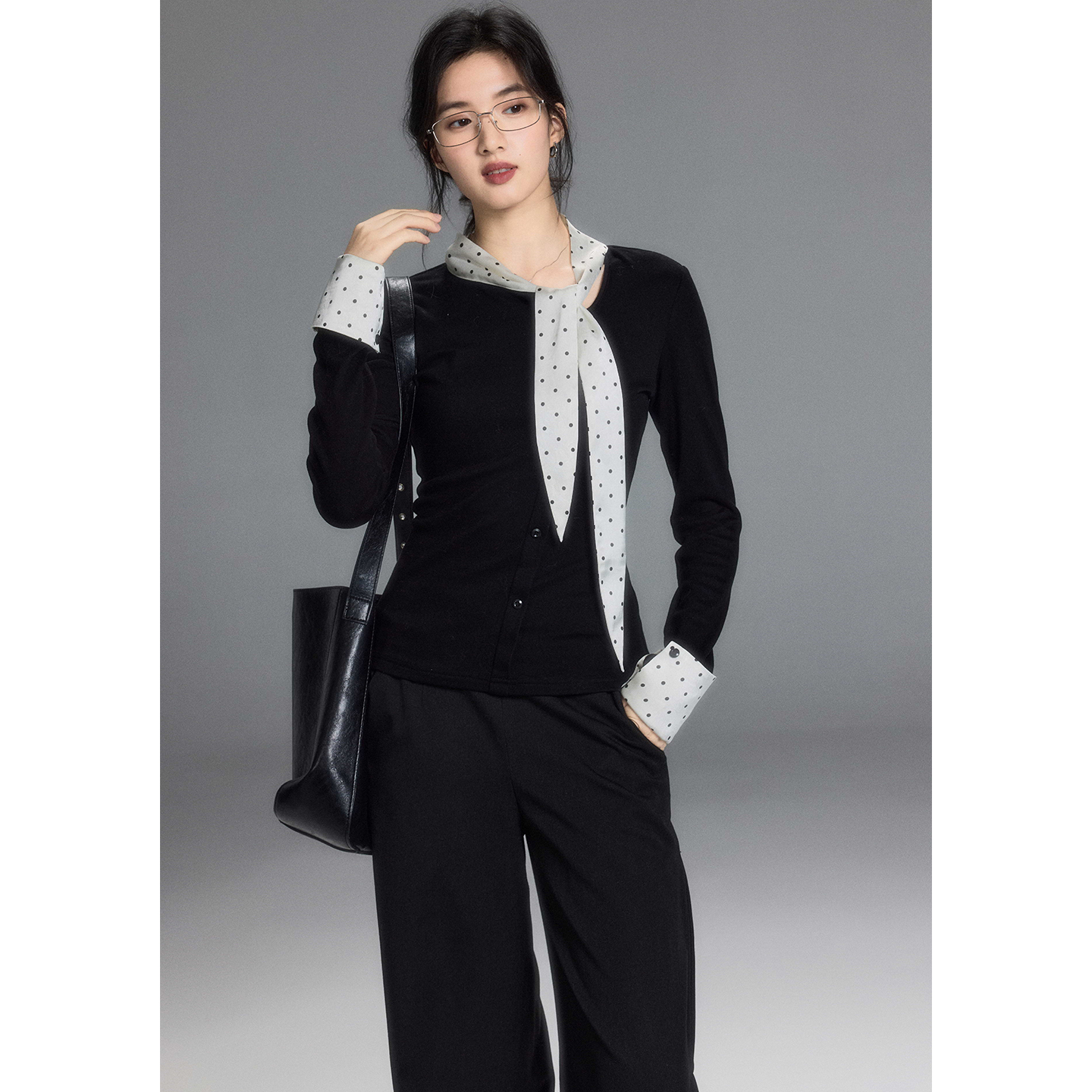 贰羊设计【瑰丽】法式气质波点系带拼针织假两件衬衫女通勤感上衣