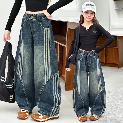 女童拼接弯刀牛仔裤春秋
