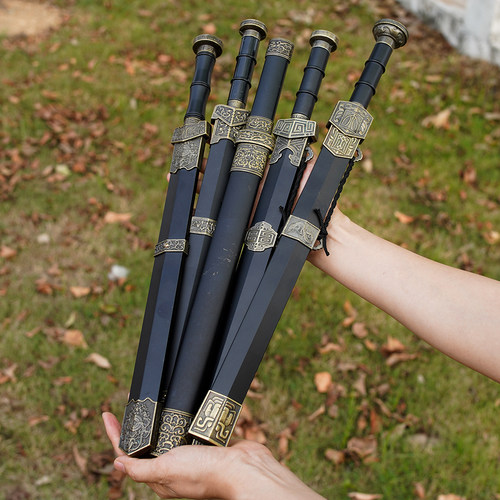 高端汉剑摆件模型玩具茶刀剑男孩成人送礼物秦始皇越王铁未开刃 - 封面