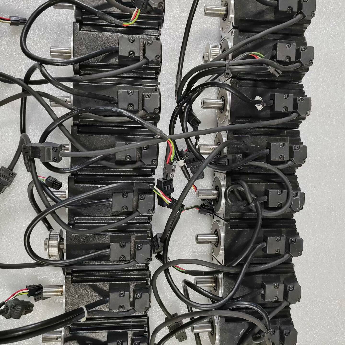 议价-ECM-A3H-C10604RS1，台达伺服电机400w，配