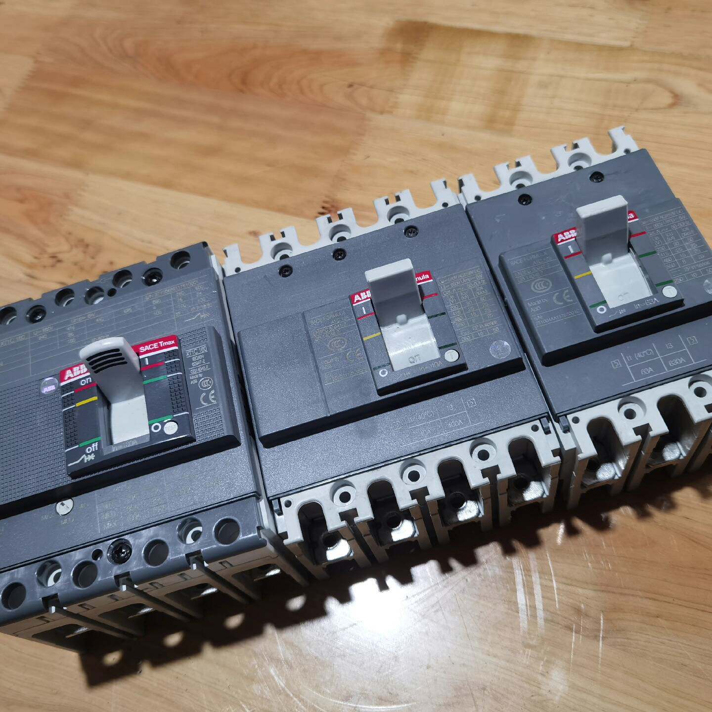 议价-40A 63A100A ABB断路器A1C125TMF 63